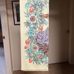 ❤️SOLD❤️ RARE Hermes 1996 Vintage Passiflores Muffler Rectangle Scarf